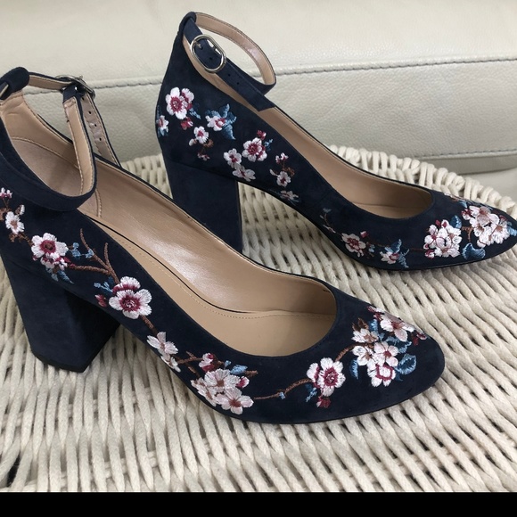 White House Black Market Shoes - White House Black Market Heels